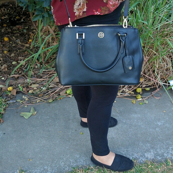 Tory Burch Robinson Satchel - Picture 3 of 4